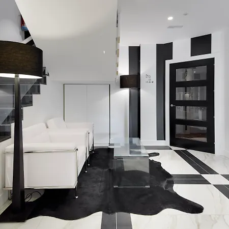 Hotel Flysch 2*