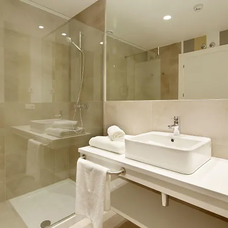 Flysch فندق زومايا