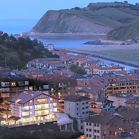 Flysch Ξενοδοχείο