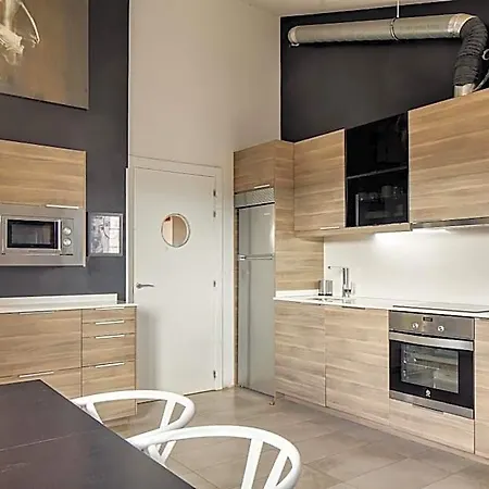 Hotel Flysch 2*