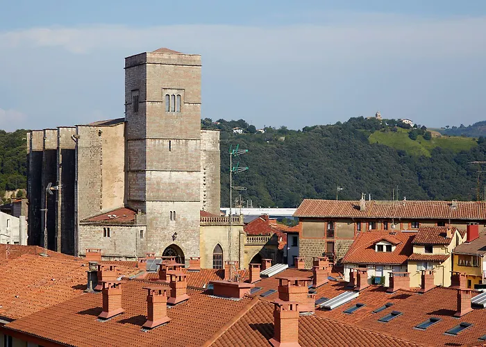 Отель Flysch 2*